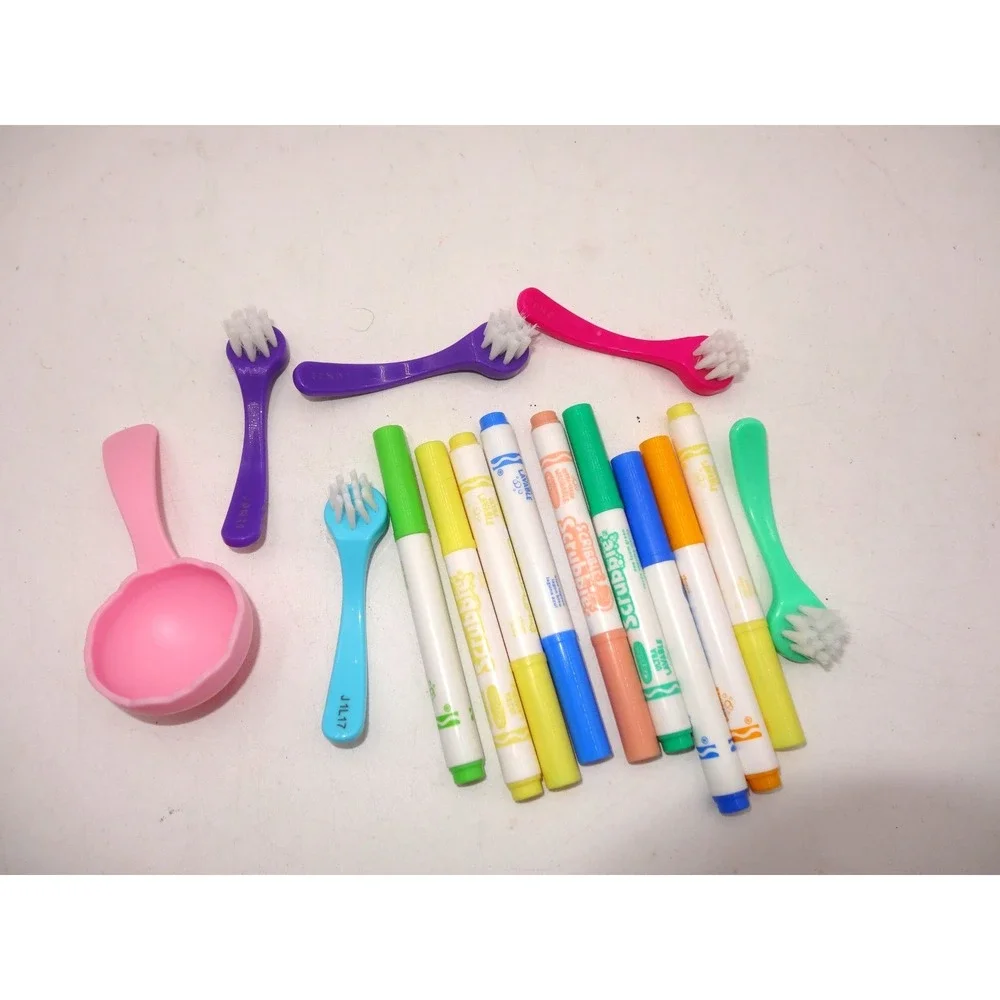 Crayola Scribble Scrubbies Pets Vet Set Tattoo Shop Cloud House and pets